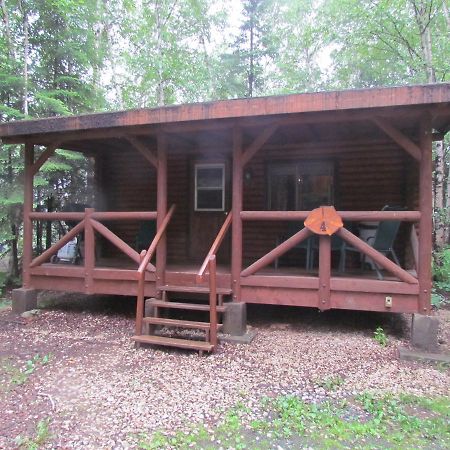 Bakers Narrows Lodge And Conference Center Flin Flon Exteriör bild