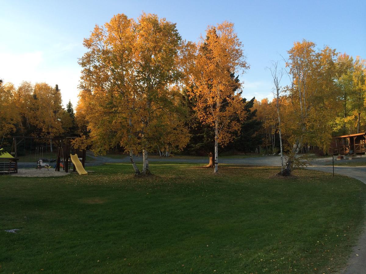 Bakers Narrows Lodge And Conference Center Flin Flon Exteriör bild