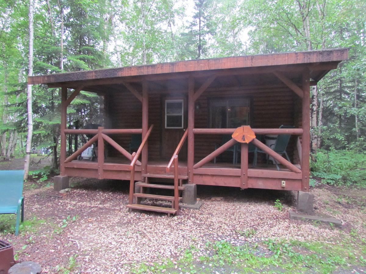 Bakers Narrows Lodge And Conference Center Flin Flon Exteriör bild